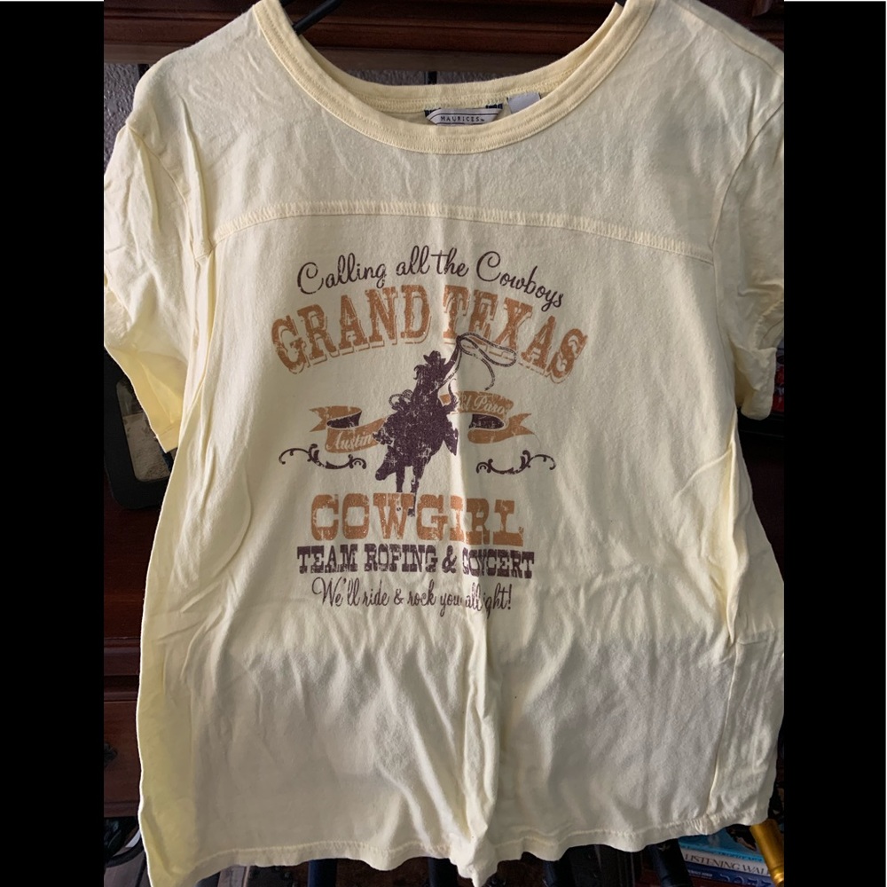 Maurices t-shirt! Never worn and super cute!
